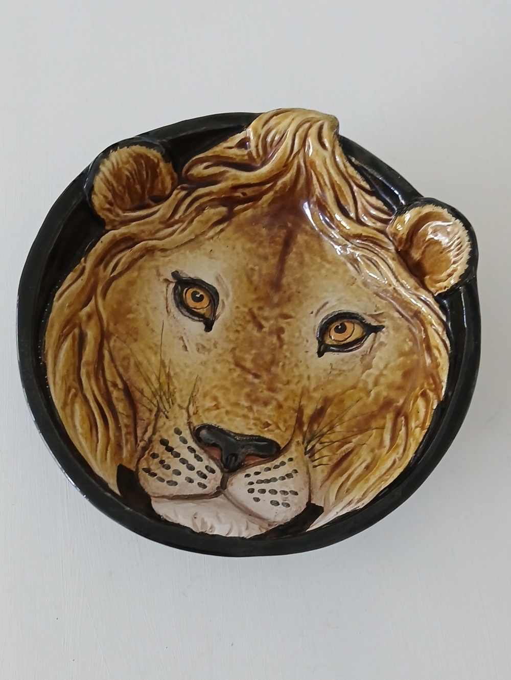 Vintage Italian 3-D Ceramic Lion's Head Decorative Bowl Wall Decor Heavy 9.5"